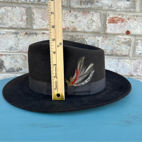 Scala Genuine Fur Felt Fedora Hat 7 1/8(57cm)Made in USA Classic Brown w/Feather - Picture 14 of 14